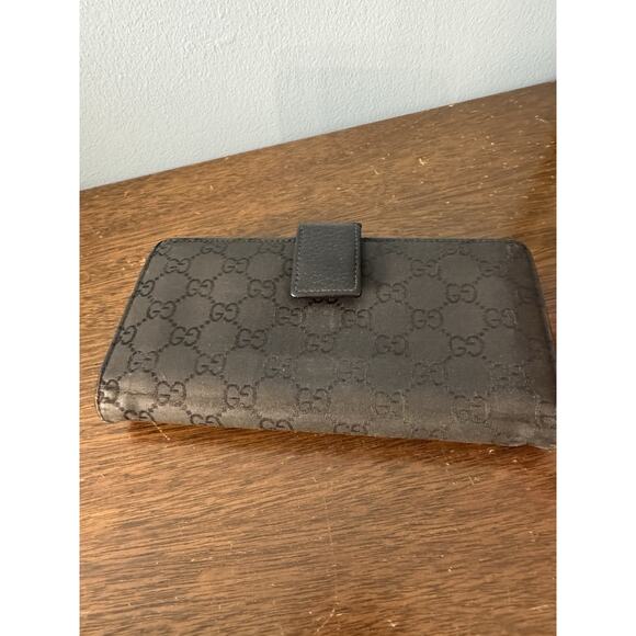 Gucci GG Nylon and Leather Long Wallet in Black - Picture 2 of 8